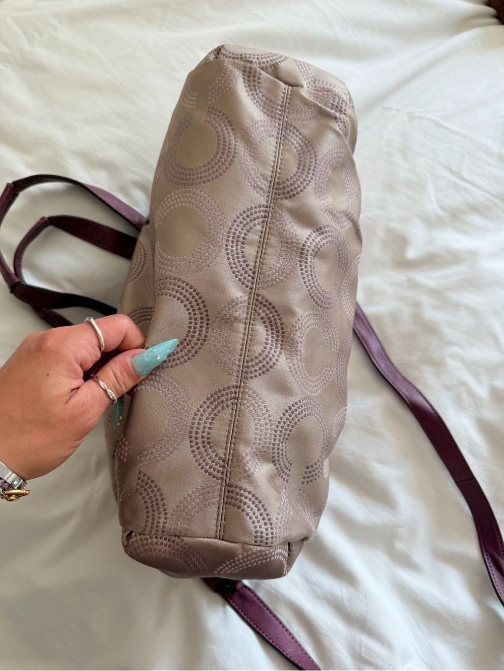 vintage Coach Ashley Op Art Purple & Beige Tote Bag - Picture 8 of 11